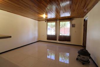 TERRAQUEA Hermosa Casa de Super Oportunidad Con Apartamento