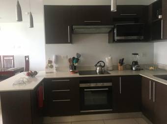 Moderno y comodo apartamento en la ciudad de San José. Cg 20-185