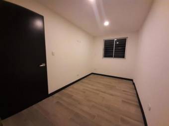 se alquila apartament en el exclusiva zona de lindora 