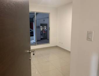 TERRAQUEA ¡Gran Oportunidad Viva como en una Casa. Amplio Apartamento