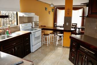 House for sale in tranquil residential area, Santa Barbara de Heredia