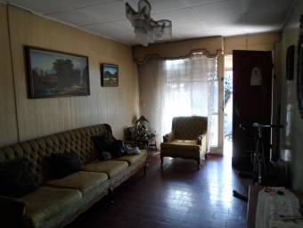 CASA EN VENTA SAN JOSÉ. Goicoechea #21-637