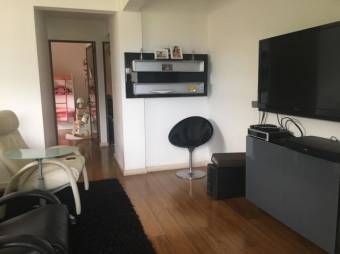 Venta de Casa en Escazú Centro. 21-830a 