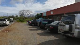 Venta de locales comerciales y casa, $ 570,000, 2, Guanacaste, Santa Cruz