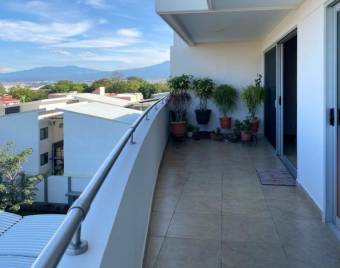 CG-21-539.  Espectacular Apartamento en LaUruca.  En Venta 