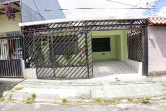 VENTA DE CASA EN GOICOECHEA, SAN JOSÉ.