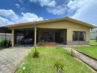 MLS-22-138 VENTA CASA SANTO DOMINGO HEREDIA