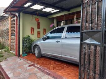 Bonita casa en Venta,  Guadalupe            CG-22-580