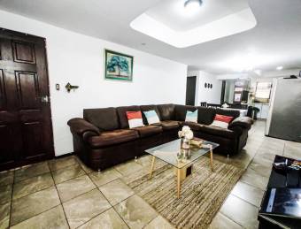 Moderna casa en Venta,  SanAntonio            CG-22-584