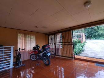 MLS-21-2213 VENTA CASA VERBENA NORTE TURRIALBA 