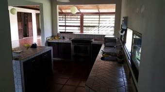 Fabulosa Quinta con casa en Venta,    Guapiles Centro          CG-20-934