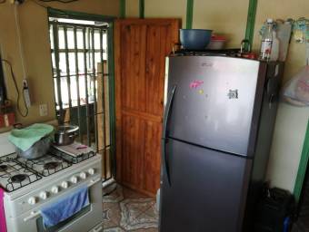 Comoda y Amplia casa en Venta,    CartagoCorralillo         CG-22-593