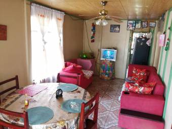 Comoda y Amplia casa en Venta,    CartagoCorralillo         CG-22-593