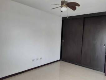 Venta de linda casa en Pozos de Santa Ana