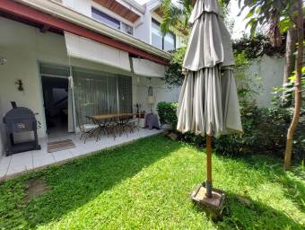 Se vende espectacular casa amplia en Escazu 22-342