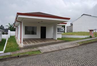 Se vende hermosa casa de un nivel en Rio Segundo, Alajuela22-724