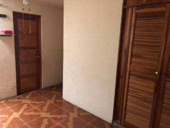 Se vende hermosa casa en Heredia. 22-142