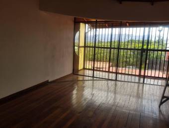 Casa en Venta en Montes de Oca, San José. RAH 23-1460