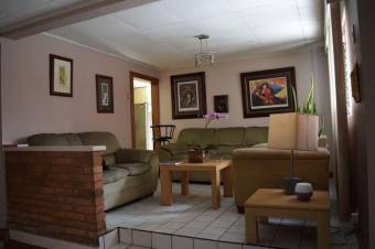 MLS-23-1570 VENTA CASA DESAMPARADOS SAN JOSE 