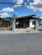 Preciosa casa familiar en Calle Standar de Guapiles, Venta   CG-23-163