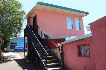 Casa en Venta en San Isidro, Heredia. RAH 23-1450