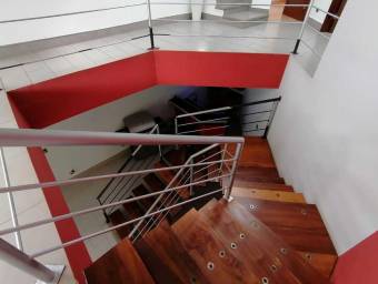 Casa en Venta en San Isidro, Heredia. RAH 23-1143