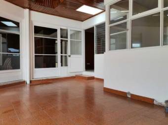 MLS-22-2557 ALQUILER CASA SABANA SAN JOSE