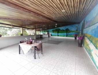 Casa en Venta en San Isidro, Heredia. RAH 23-1164