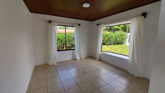 Casa en Venta en Naranjo, Alajuela. RAH 23-1666