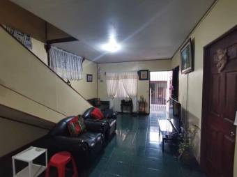 MLS-23-1539 VENTA CASA TURRIALBA CENTRO