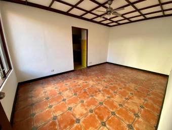 Casa en Venta en Curridabat, San José. RAH 23-1647