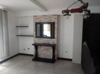 Moderna casa de 2 Niveles en Guapiles Centro, Venta   CG-20-1534