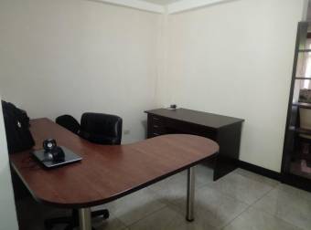 Moderna casa de 2 Niveles en Guapiles Centro, Venta   CG-20-1534