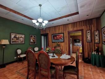 Casa en Venta en Turrialba, Cartago. RAH 23-1631