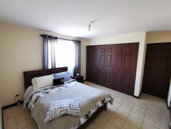 Casa en Venta en La Unión, Cartago. RAH 22-916