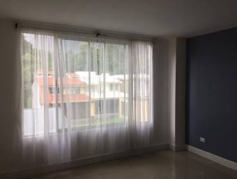 Apartamento en Venta en Santa Ana, San José. RAH 23-1565