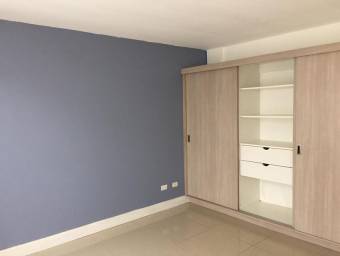 Apartamento en Venta en Santa Ana, San José. RAH 23-1565