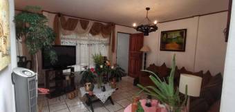 MLS-23-1545 VENTA CASA EL CARMEN CARTAGO 