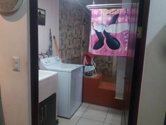 Casa en Venta en La Unión, Cartago. RAH 22-918