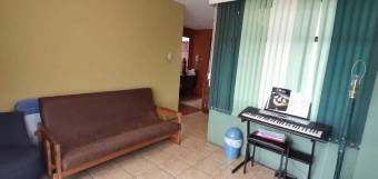 Casa en Venta en La Unión, Cartago. RAH 22-920