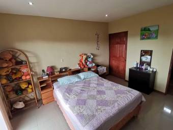 Casa en Venta en Goicoechea, San José. RAH 23-117