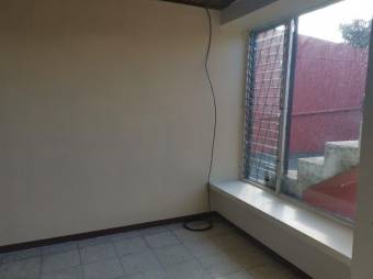 MLS-231207 VENTA PROPIEDAD CON 4 APARTAMENTOS MORAVIA SAN JOSE