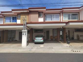 Casa en Venta en Desamparados, Alajuela. RAH 23-1790