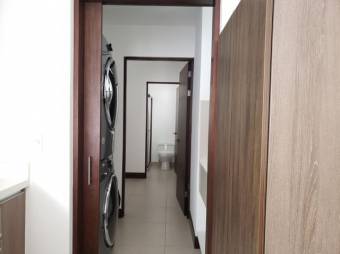 MLS-22-1704 VENTA CASA ESCAZU SAN JOSE