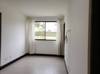 MLS-22-1704 VENTA CASA ESCAZU SAN JOSE