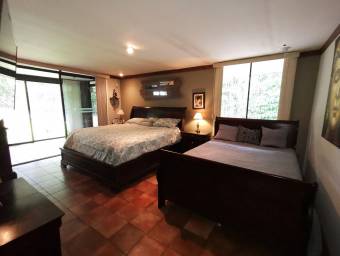 Casa en Venta en San Rafael de Heredia MLS #23-1241 CL