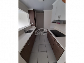 Se Vende Apartamento en Montes de Oca, Barrio Dent