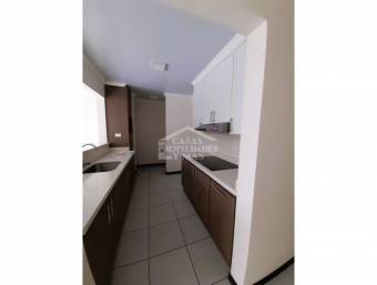 Se Vende Apartamento en Montes de Oca, Barrio Dent