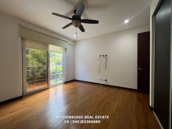 Escazu apartamento alquiler $3.800 o en venta /242 mts.