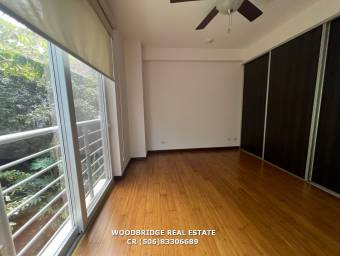 Escazu apartamento alquiler $3.800 o en venta /242 mts.